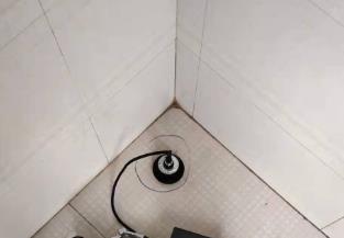 桐城卫生间漏水维修之 loft 夹层储藏室毗邻暗管渗水哪家好，推荐诚匠小爱修缮